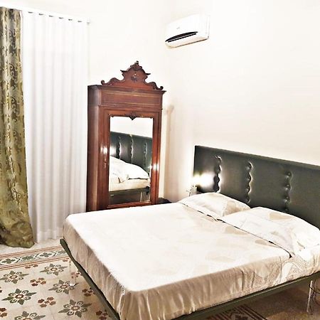 Room In Bb - Princess Mafalda Of Savoy B B سيراكوزا المظهر الخارجي الصورة
